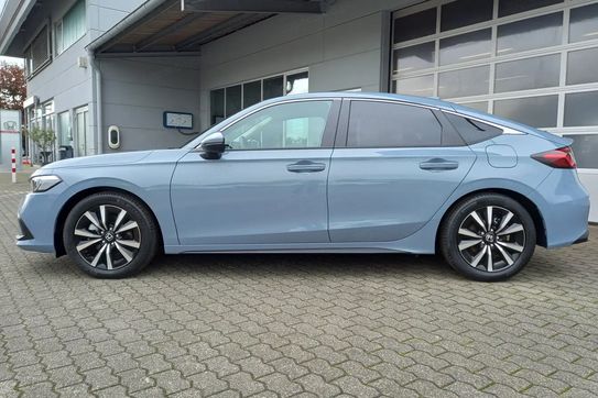 Honda Civic Elegance 2.0 i-MMD  CVT