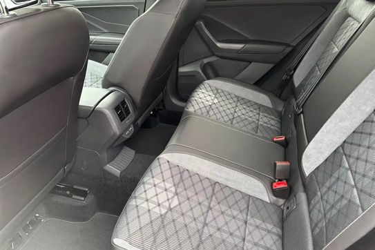 Volkswagen T-Roc R-Line Plus 1.5 TSI DSG