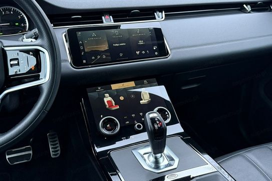 Land Rover Range Rover Evoque P300e Dynamic SE