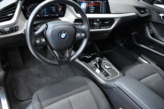BMW Seria 1 118i