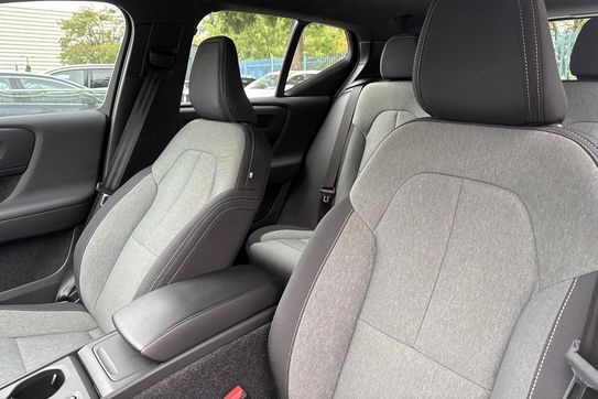 Volvo XC40 T3 Momentum Pro