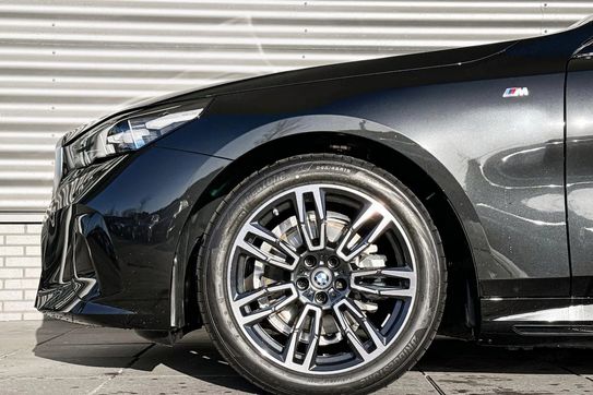 BMW Seria 5 Touring 520d xDrive M Sport