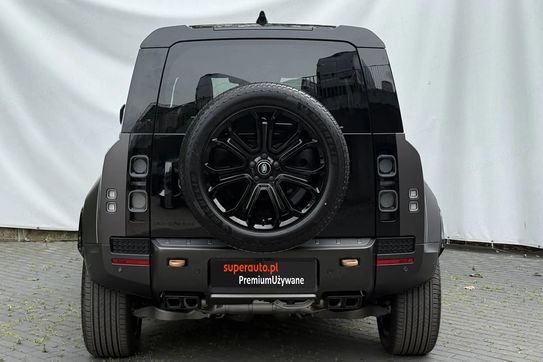 Land Rover Defender 110 P635 V8 OCTA