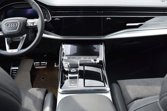 Audi Q8 TFSI e quattro