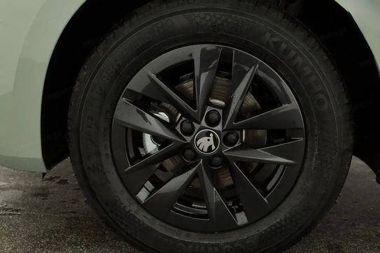 Skoda Fabia Drive 1.0 TSI DSG