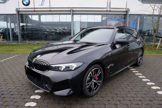 BMW Seria 3 Touring 330i xDrive M Sport