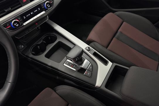 Audi A4 35 TFSI S Line