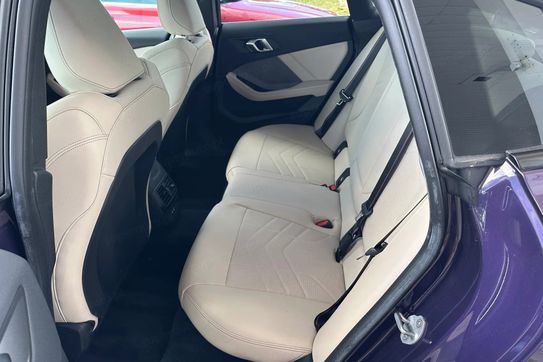 BMW Seria 2 Gran Coupe 220i M Sport