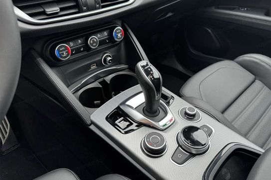 Alfa Romeo Stelvio 2.0 Turbo Veloce Q4