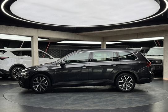 Volkswagen Passat 1.5 TSI Business DSG
