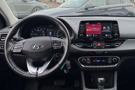 Hyundai i30 1.5 T-GDI 48V Smart DCT