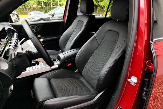 Mercedes GLB 200 Progressive