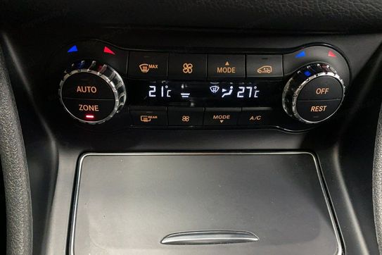 Mercedes CLA AMG CLA 45 4-Matic