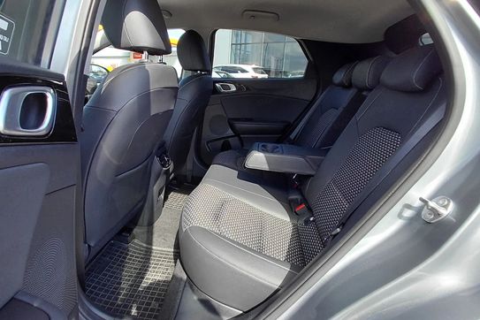 Kia XCeed 1.5 T-GDI Business Line DCT