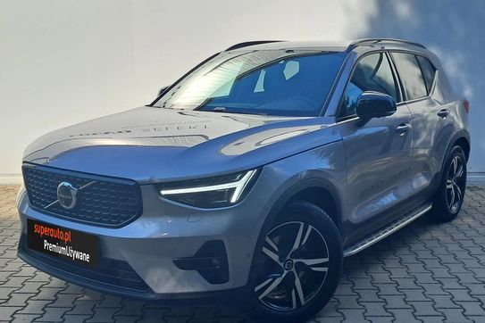 Volvo XC40 B3 Plus Dark