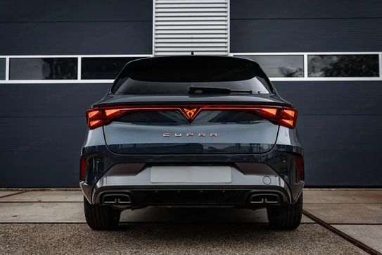 Cupra Leon Sportstourer 2.0 TSI DSG 4Drive
