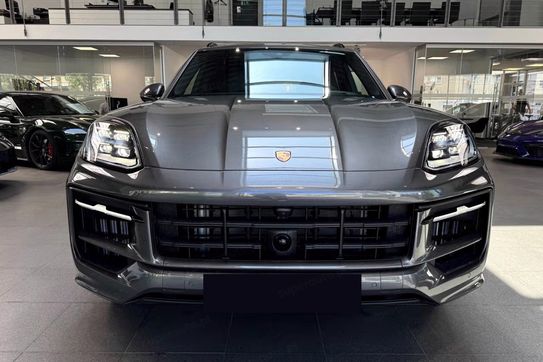 Porsche Cayenne E-Hybrid Black Edition
