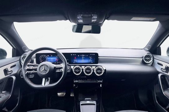 Mercedes Klasa A 220 d AMG Line