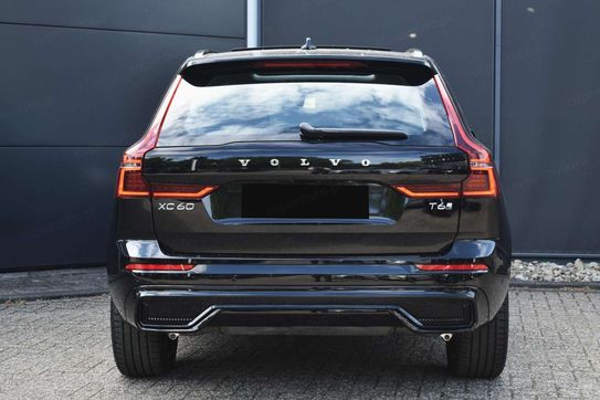 Volvo XC60 T6 Plug-In Hybrid AWD Ultra Dark