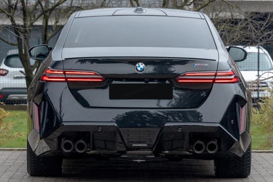 BMW Seria 5 M5