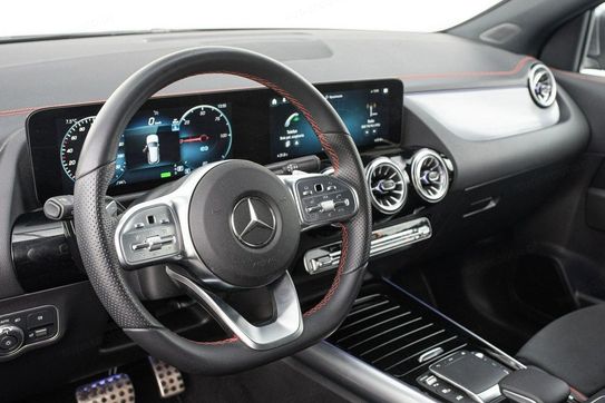 Mercedes EQA 250.66.5KWH Amg Line