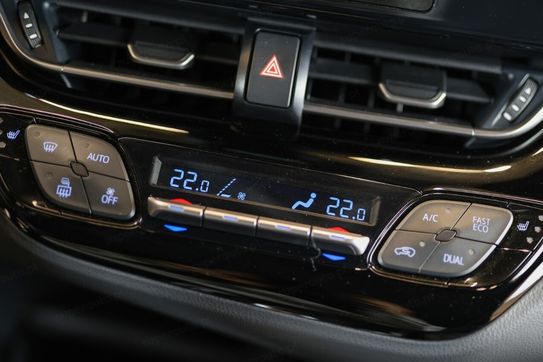 Toyota C-HR 1.8 Hybrid Style