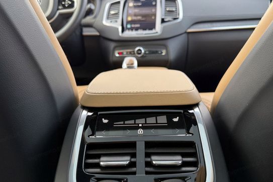 Volvo XC90 B5 B AWD Ultimate Bright 7os