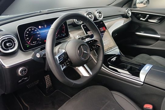 Mercedes Klasa C 220 d 4MATIC AMG Line
