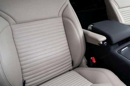 Land Rover Discovery V 3.0 D250 S