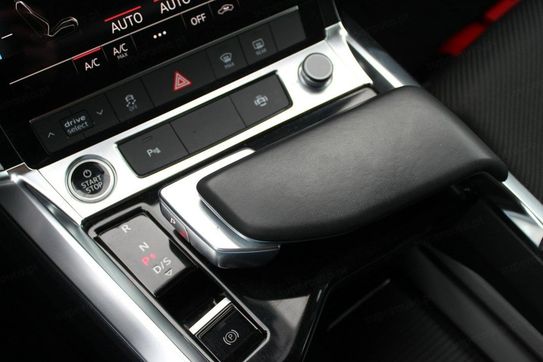Audi e-tron 50 quattro