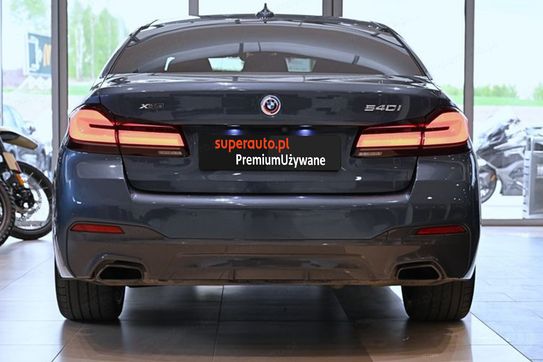 BMW Seria 5 540i xDrive mHEV M Sport sport-aut