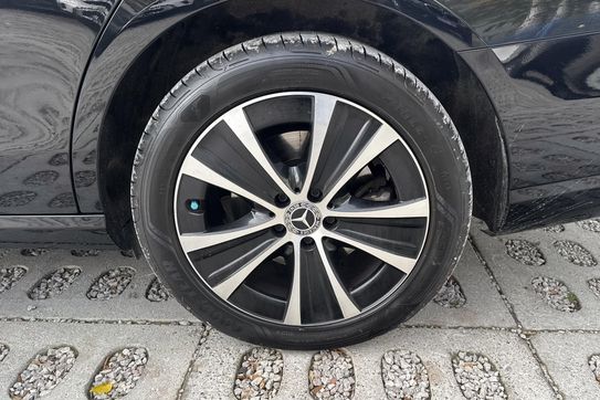 Mercedes Klasa E 300 de Business Edition