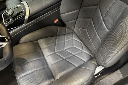 BMW Seria 7 740d xDrive M Sport