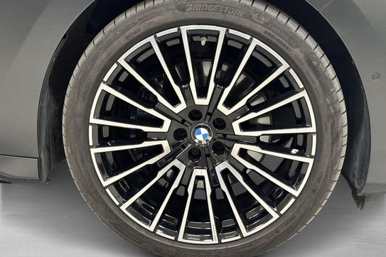 BMW Seria 7 740d xDrive mHEV sport-aut