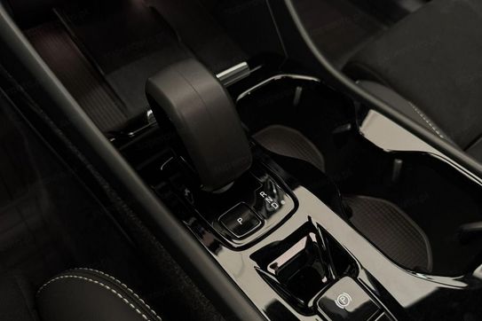 Volvo XC40 T5 Plug-In Hybrid Plus Dark