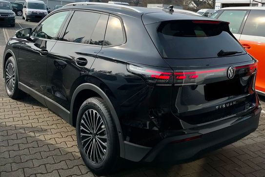 Volkswagen Tiguan Life Plus 2.0 TDI DSG