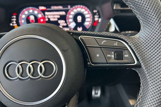 Audi A3 35 TFSI S Line Sportback
