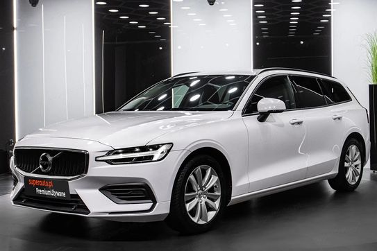 Volvo V60 B3 B Momentum Core