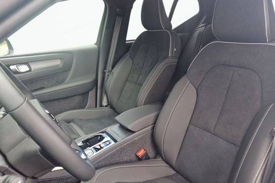 Volvo XC40 B3 Plus Dark aut