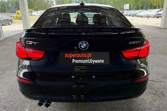 BMW Seria 3 Gran Turismo 320i Advantage