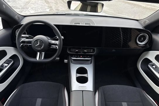 Mercedes CLA 220 4-Matic AMG Line