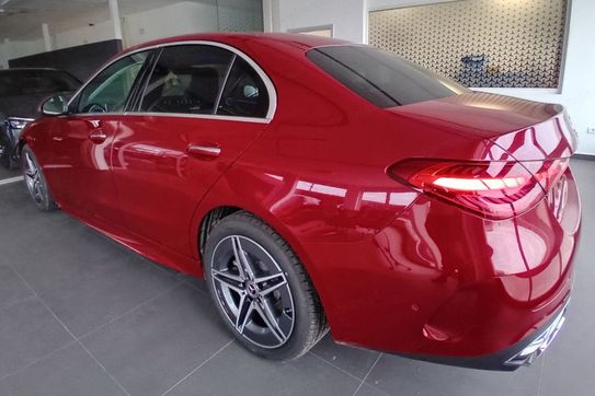 Mercedes Klasa C 220 d  4-Matic AMG