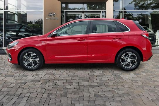 Hyundai i30 1.5 T-GDI 48V Smart DCT