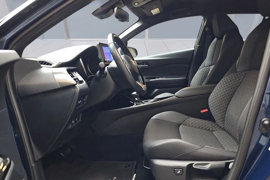 Toyota C-HR Hybrid Style