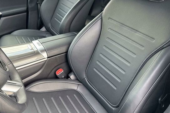 Mercedes GLC 200 4-Matic AMG Line