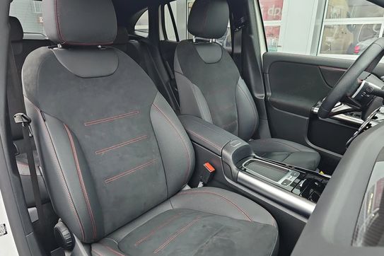 Mercedes GLA 200 AMG Line