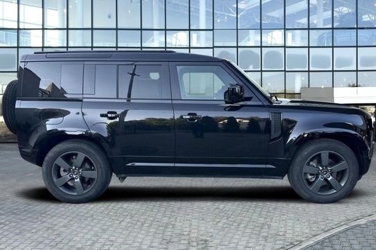 Land Rover Defender 110 3.0 D250 mHEV HSE