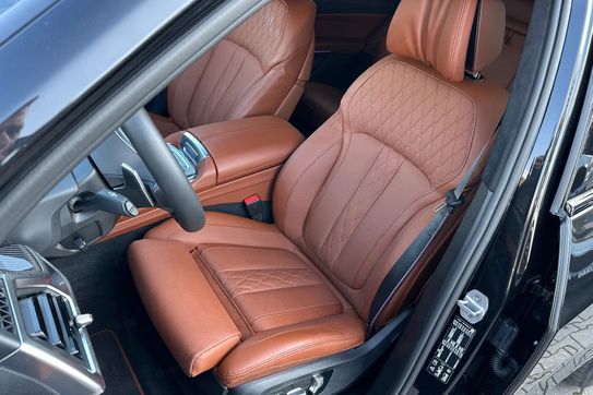 BMW X7 M60i xDrive