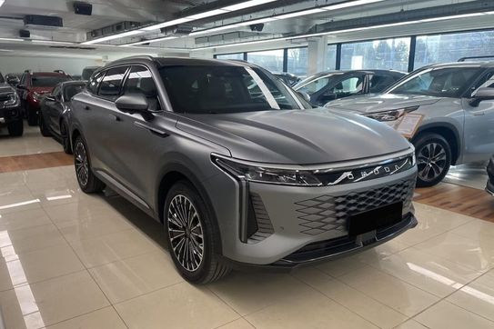 Omoda 9 1.5 Super Hybrid Exclusive AWD