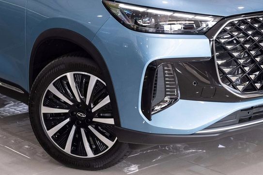 Chery TIGGO 8 Comfort 1.5 T-GDI Super Hybrid DCT